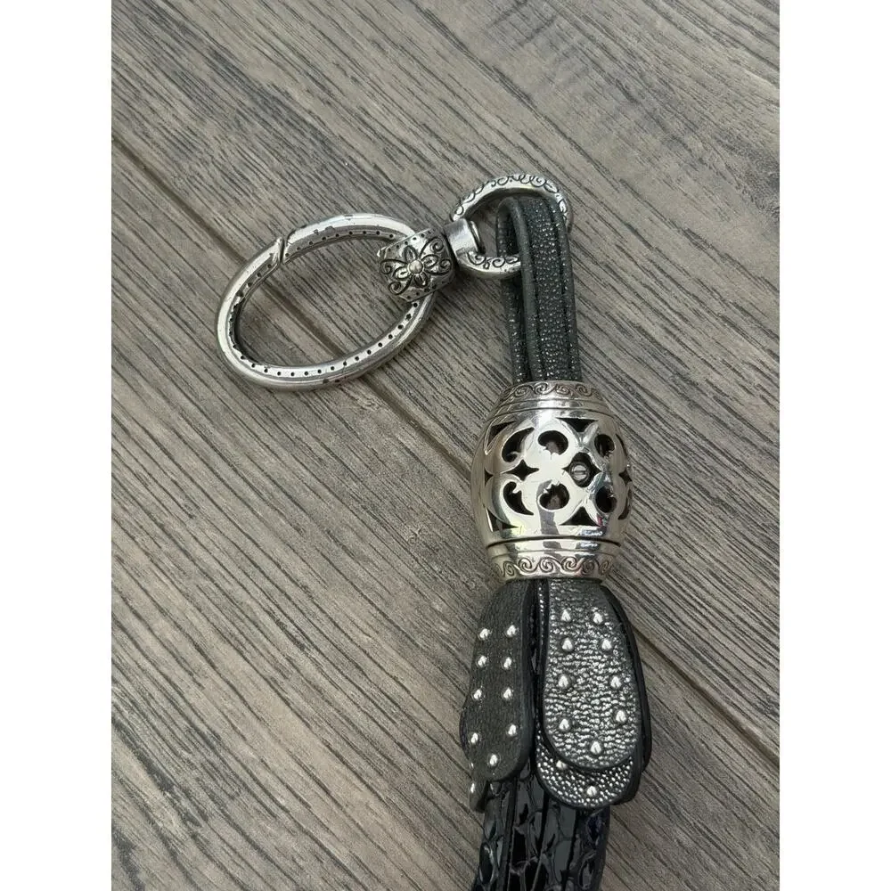 Unbranded key chain